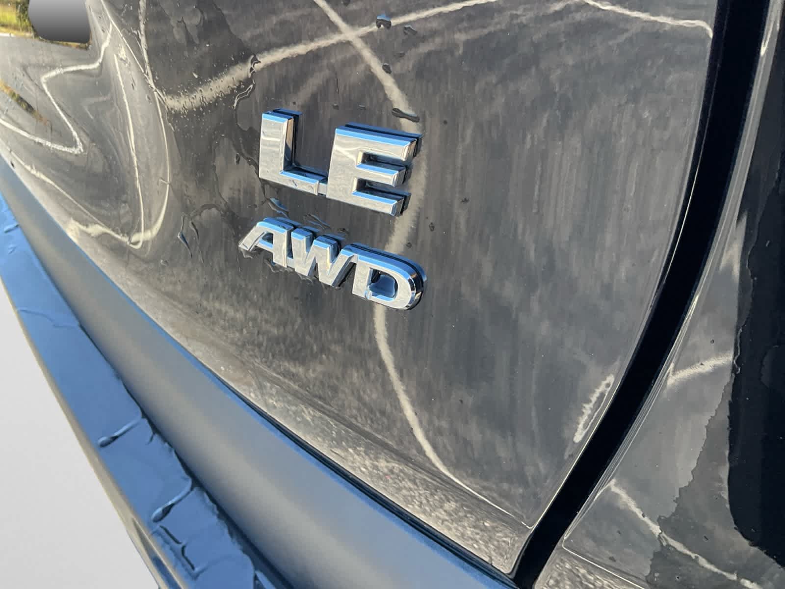 Used 2023 Toyota RAV4 LE AWD/4WD image 16