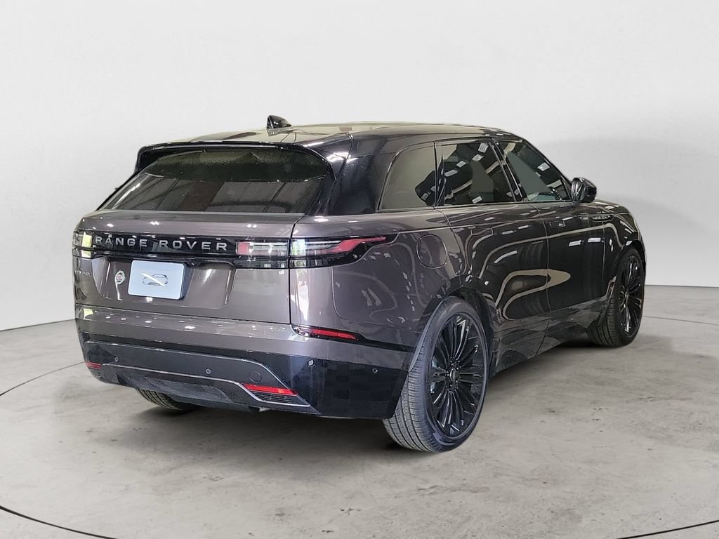 New 2026 Land Rover Range Rover Velar Dynamic SE AWD/4WD image 5