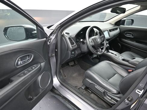 Used 2022 Honda HR-V EX-L image 10