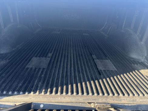 Used 2015 Ford F150 XLT w/ Equipment Group 302A Luxury image 5