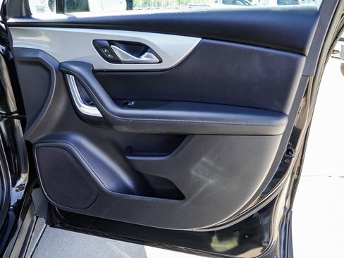 Used 2019 Chevrolet Blazer LT AWD/4WD image 28