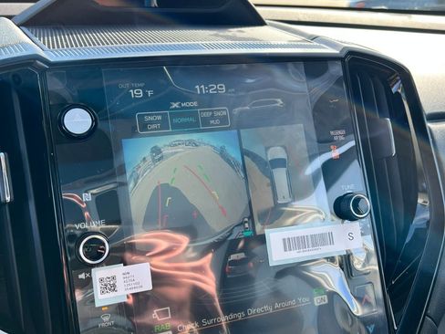 New 2026 Subaru Ascent Limited Bronze image 23