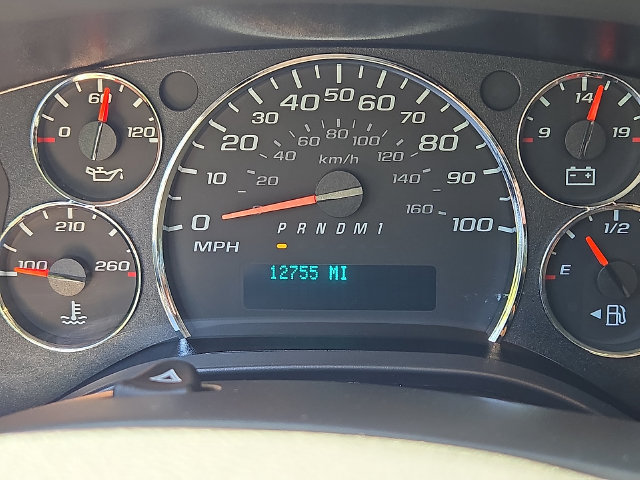 Used 2025 GMC Savana 2500 w/ Driver Convenience Package RWD image 6
