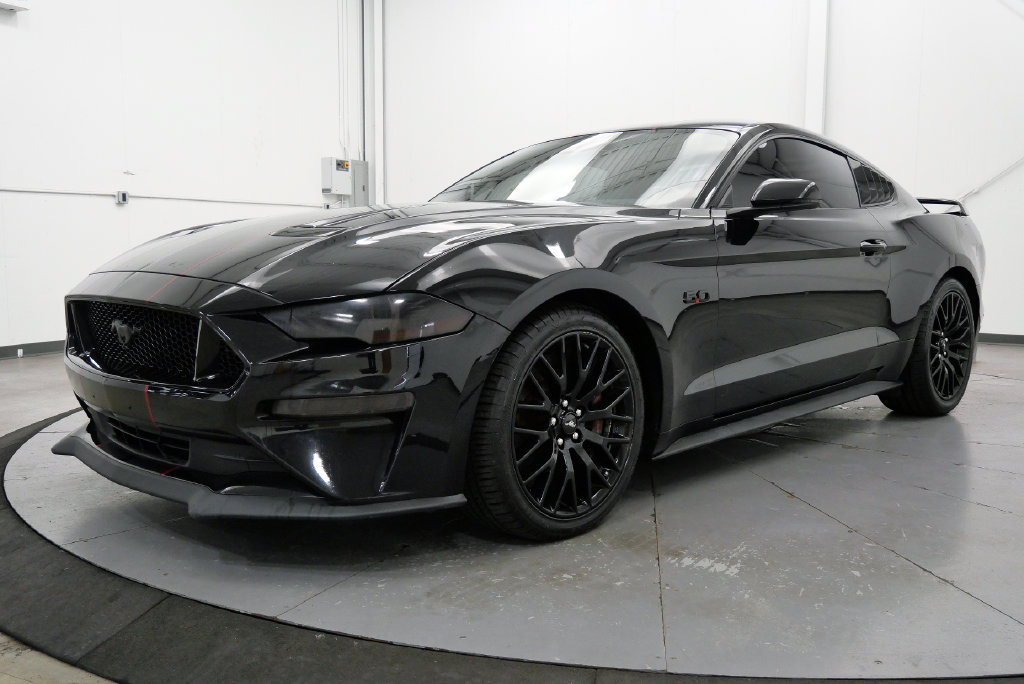 Used 2022 Ford Mustang GT Premium w/ GT Performance Package RWD image 4