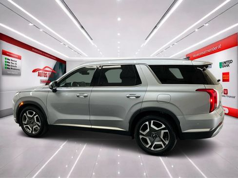 Used 2023 Hyundai Palisade Limited w/ Cargo Package AWD/4WD image 4