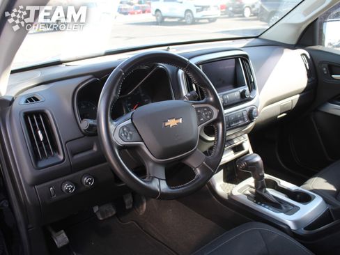 Certified 2021 Chevrolet Colorado LT w/ LT Convenience Package image 12