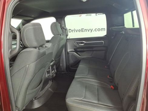 Used 2019 RAM 1500 Big Horn AWD/4WD image 9
