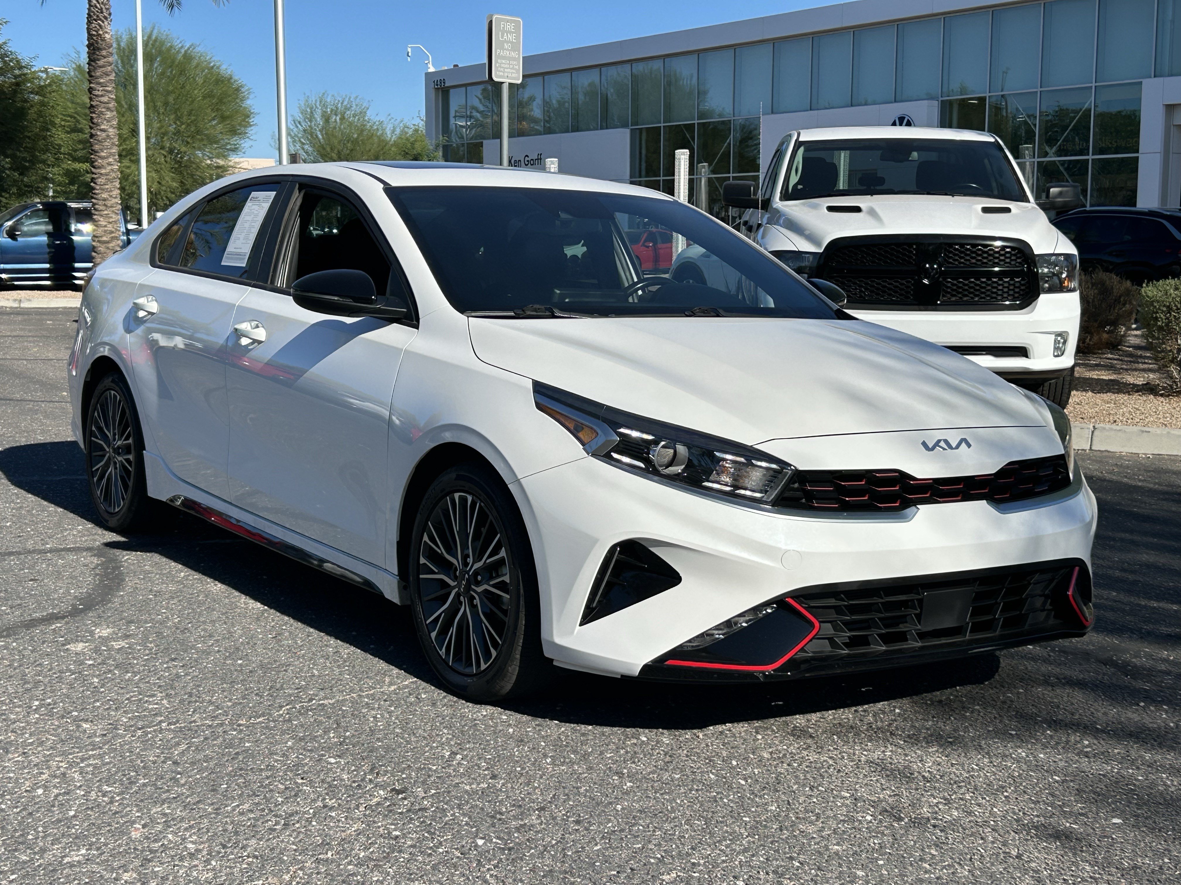 Used 2023 Kia Forte GT-Line w/ GT-Line Premium Package FWD image 6