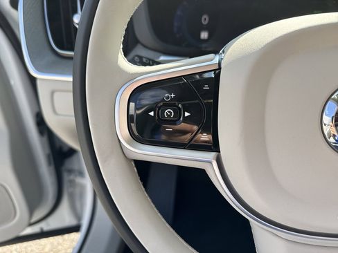 New 2025 Volvo XC60 T8 Plus w/ Protection Package Premier image 22