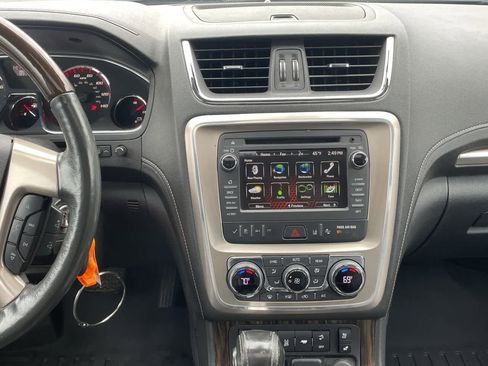 Used 2015 GMC Acadia Denali image 13