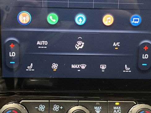Used 2025 Ford Ranger XLT w/ Equipment Group 301A High AWD/4WD image 17