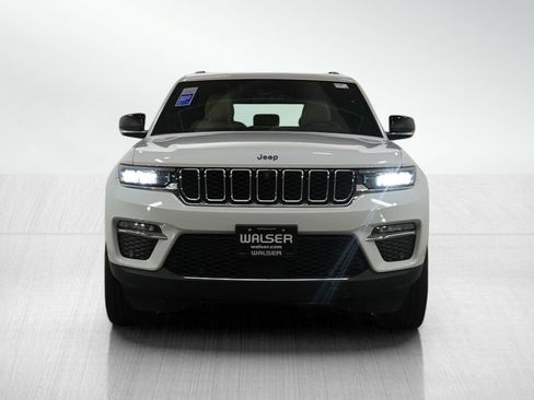 Used 2023 Jeep Grand Cherokee Limited w/ Luxury Tech Group II image 9