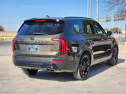 Certified 2021 Kia Telluride SX w/ SX Prestige Package image 7