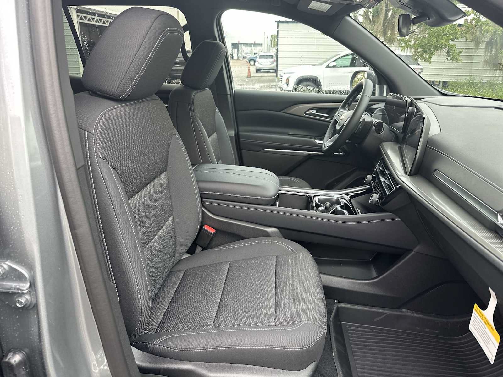 New 2026 Chevrolet Traverse LT w/ LPO, Floor Liner Package FWD image 19