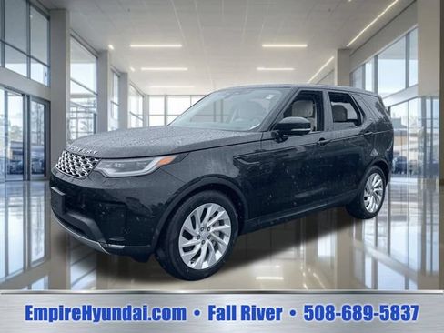 Used 2025 Land Rover Discovery S AWD/4WD image 1