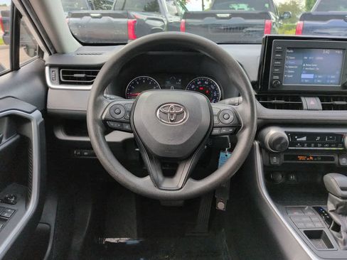 Used 2019 Toyota RAV4 LE w/ All Weather Liner Package AWD/4WD image 15
