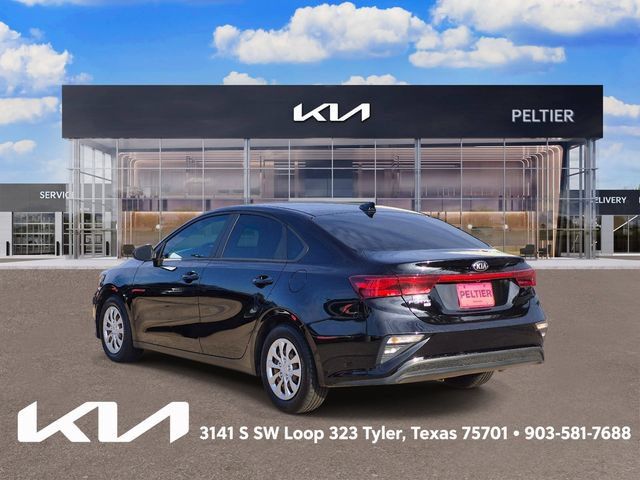 Certified 2021 Kia Forte Sedan FWD image 4