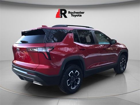 Used 2025 Chevrolet Equinox ACTIV image 4