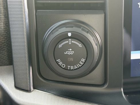 Used 2023 Ford F150 Raptor AWD/4WD image 28