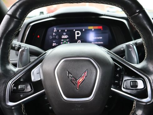 Used 2020 Chevrolet Corvette 2LT w/ 2LT Preferred Equipment Group image 16