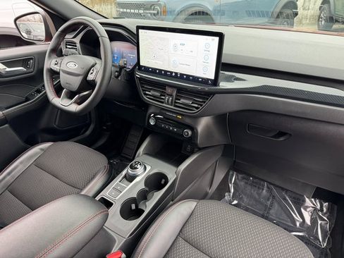 Certified 2024 Ford Escape ST-Line w/ Tech Pack #1 image 20