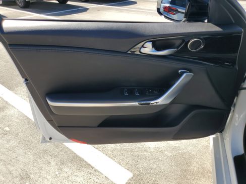 Used 2021 Kia Stinger GT-Line image 16