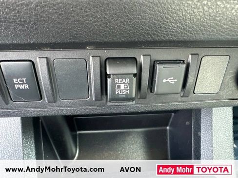 Used 2023 Toyota Tacoma SR5 AWD/4WD image 26