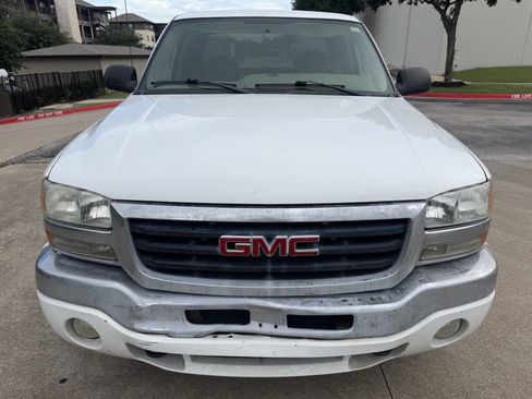 Used 2004 GMC Sierra 1500 SLE w/ Light Duty Power Package RWD image 2