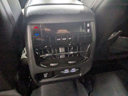 Used 2023 Jeep Grand Cherokee L Laredo AWD/4WD image 23