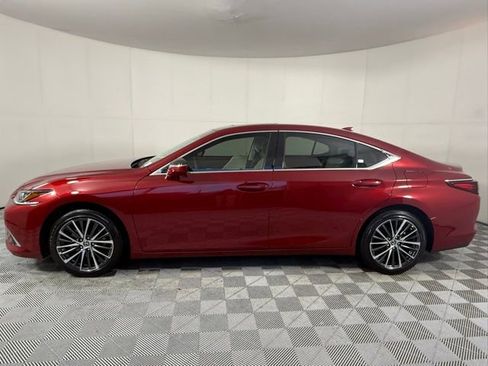 New 2025 Lexus ES 350 w/ Premium Package image 3