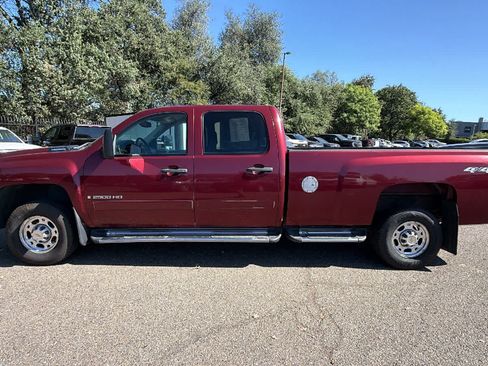 Used 2008 Chevrolet Silverado 2500 LT AWD/4WD image 8