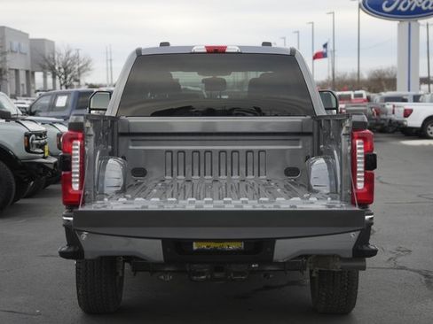 Used 2025 Ford F350 XLT w/ 360-Degree Camera Package image 30