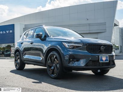New 2026 Volvo XC40 B5 Ultra w/ Protection Package Premier