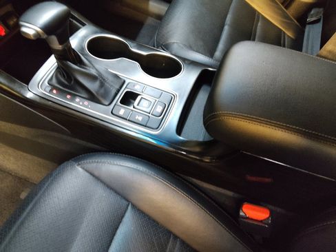 Used 2020 Kia Sorento EX image 26