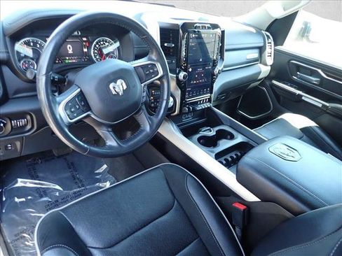Used 2022 RAM 1500 Laramie AWD/4WD image 9