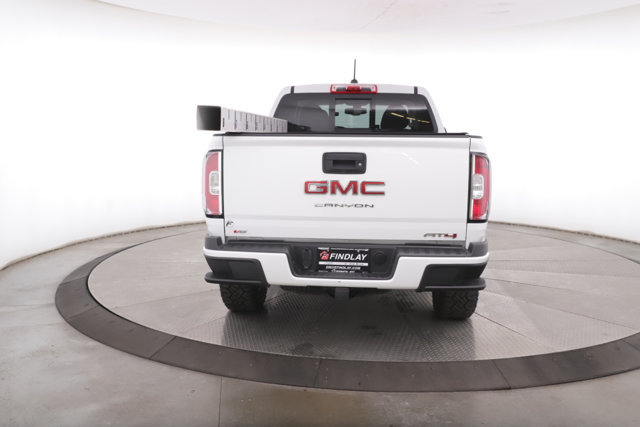 Used 2022 GMC Canyon AT4 AWD/4WD image 9