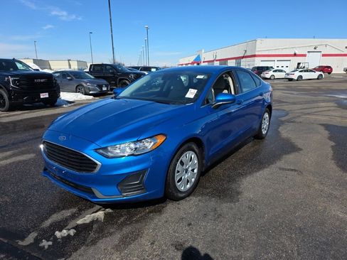 Used 2020 Ford Fusion S image 4