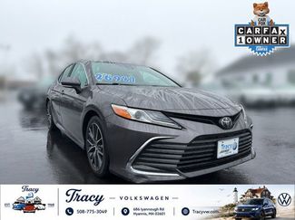 Used 2022 Toyota Camry XLE FWD video 1