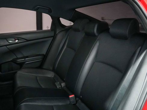 Used 2019 Honda Civic Sport image 17