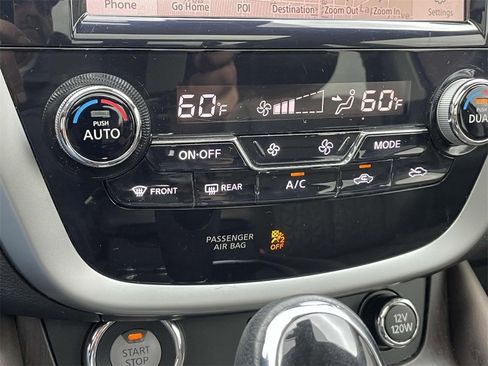 Used 2020 Nissan Murano Platinum w/ Cargo Package image 23