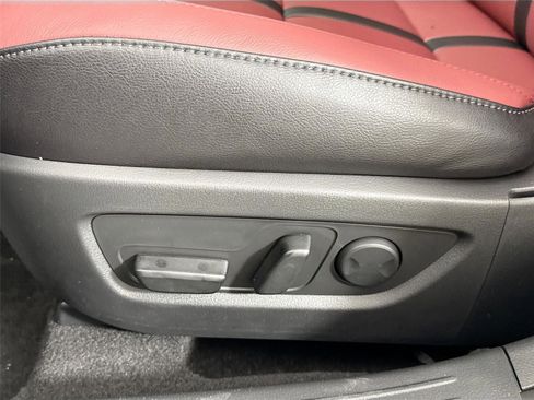 New 2026 MAZDA CX-50 AWD 2.5 Hybrid w/ Weather Package image 33