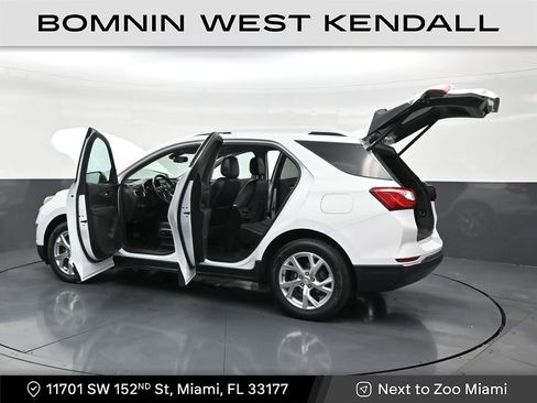 Used 2020 Chevrolet Equinox Premier image 32