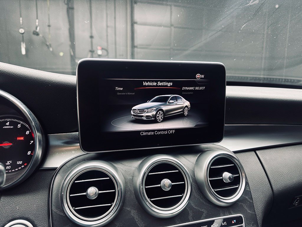 Used 2016 Mercedes-Benz C 300 Sedan image 30