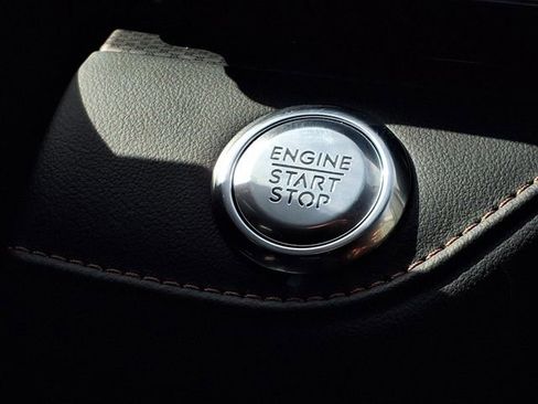 New 2026 Lincoln Nautilus Premier image 15