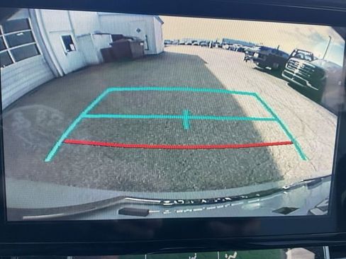 Used 2024 Toyota Sienna XSE w/ XSE Plus Package image 6