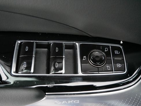 Used 2026 Cadillac Lyriq Premium Sport w/ LPO, Floor Liner Package AWD/4WD image 17