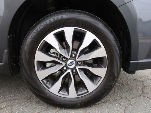 Certified 2025 Subaru Outback Limited w/ Popular Package #2 image 43