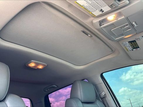Used 2015 Toyota Tundra Limited RWD image 28