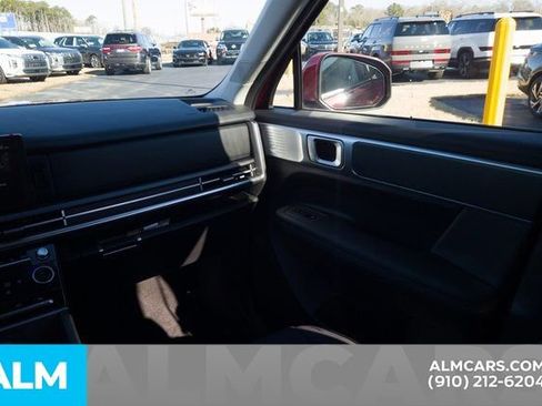 Used 2025 Hyundai Santa Fe SEL image 19