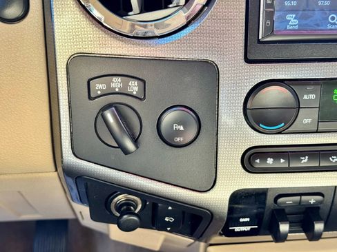 Used 2008 Ford F350 Lariat image 13